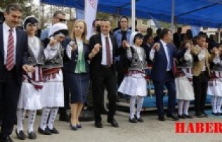 Gümüşhane’de 19 Mayıs’a coşkulu kutlama