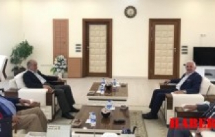 Oltan Sungurlu’dan Rektör Zeybek’e Nezaket Ziyareti