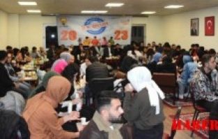 AK Gençlik'ten “İlk oyum AK Parti’ye ilk oyum Erdoğan’a” etkinliği