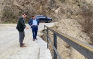 Gümüşhane'de eksik kalan köprü korkulukları tamamlandı