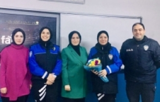 Gümüşhane Emniyet Müdürlüğü'nden Öğrencilere Güvenli İnternet Eğitimi