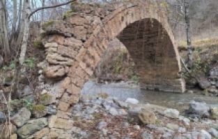 Zigana Coğrafyasının Tarihi Köprüleri İlgi Bekliyor