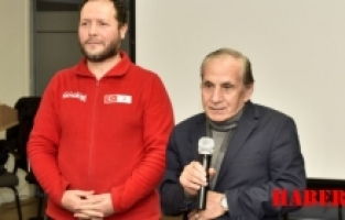 Asrın Felaketinde Görev Alan Kızılay Gümüşhane Gönüllülerine Teşekkür