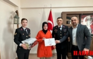 Jandarma Genel Komutanlığı resim yarışması birincisi Elvan Eraydın Oldu