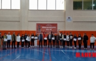 Gümüşhane Gençlik Merkezi'nde Heyecan Dolu Okçuluk Yarışması