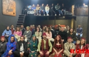 Tiyatro Sahnesinden Gümüşhane Siyasetine Politik Eleştiriler