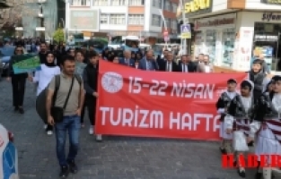 Gümüşhane'de 48. Turizm Haftası Kortej Yürüyüşü ile Başladı!