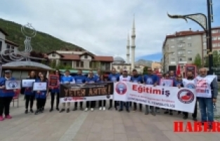 Gümüşhane'de Okul Müdürü Cinayeti Protesto Edildi