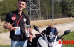 Barış Gedik, Erzincan'daki Drag Yarışlarında Gümüşhane’ye İlk Kupayı Getirdi