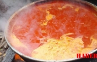 Gümüşhane'de Kuşburnu Marmelatı Gelenekleri Yaşıyor