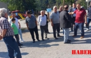 Köylüler, Kapatılan Köy Okulunun Önünde Toplandı: “Okulumuzu İstiyoruz”