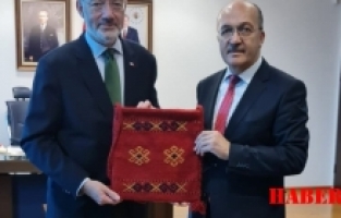 Rektör Zeybek'ten Büyükelçi Girgin’e Ziyaret