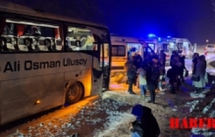 Gümüşhane’de yolcu otobüsü kaza yaptı: 2’si çocuk 14 yaralı