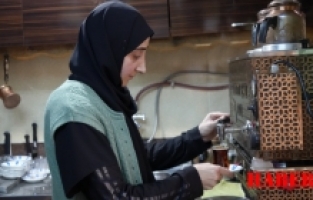 Gümüşhane’nin tek kadın çaycısı müşterileri şaşırtıyor