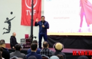 Şiran’da Ahmet Şerif İzgören rüzgârı