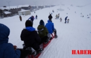 Zigana Dağı sömestr tatiliyle birlikte ziyaretçi akınına uğradı