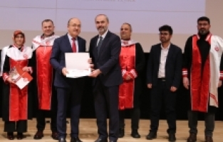 GÜ’de akademik berat ve ödül töreni düzenlendi