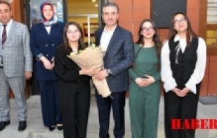 Vali Baruş, iftarını lise pansiyonunda yaptı