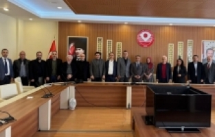 Rektör Yıldız, aday akademisyenlerle buluştu