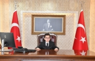 Temsili Vali, lunapark ve spor salonu istedi