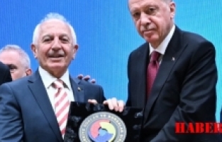 Cumhurbaşkanı Erdoğan’dan Başkan Akçay’a Hizmet Şeref Belgesi