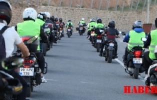 Gümüşhane Jandarma Komutanlığı'ndan Motosiklet Sürücülerine Güvenli Sürüş Eğitimi