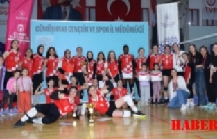 Nefes kesen finalin galibi Gümüş Kanatlar oldu