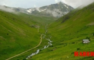 Alpleri Andıran Manzarasıyla Dulağa Yaylası Büyülüyor