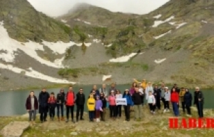 Gümüşhane'nin Artabel Gölleri'nden Nefes Kesen Manzaralar