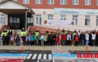 Gümüşhane’de miniklere uygulamalı trafik eğitimi