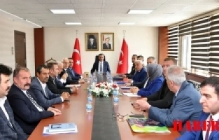 Vali Baruş'tan oda başkanlarıyla 6.bölge toplantısı