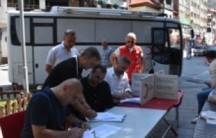 Gümüşhane Belediyesi’nden Anlamlı Kampanya: “Kan Ver, Hayat Kurtar”