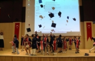 Çocuk Üniversitesi’nde ilk mezuniyet heyecanı