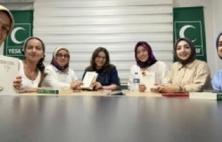 Gümüşhane’de Kitaplarla Kurulan Köprü: Yeşilay Kadın Komisyonu’ndan Anlamlı Buluşma