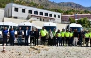 Okul Servis Sürücüleri ve Rehber Personeline Trafik Eğitimi Verildi