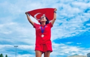 Ayşe Demir’den Balkan Şampiyonası’nda Çifte Gurur