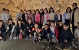 Karaca Mağarası, minik öğrencilerin doğa laboratuvarı oldu