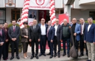 Gümüşhane Vakfı kapılarını açtı