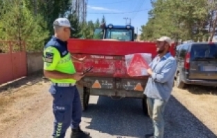 Trafik Jandarmasından Denetim ve Bilgilendirme Faaliyetleri