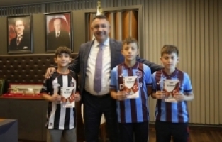 Çocukların hayali yarım kalmadı: Başkan Başer’den gönülleri fetheden hareket