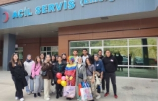 Üniversite öğrencilerinden gönüllere dokunan sosyal sorumluluk projeleri