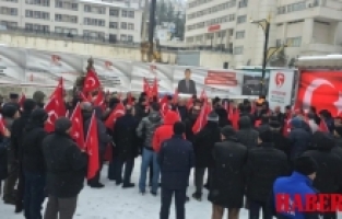 Esnaftan bayrağa saygı vurgusu