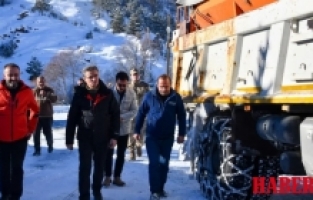 Vali Aydın Baruş kar mücadelesini 1800 metre rakımda inceledi