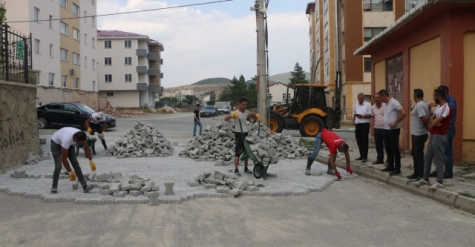 Şiran'da Parke Çalışmaları Devam Ediyor