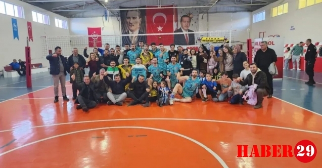 Ünsal Group Şiran Akademi Spor'dan Play-Off Yolunda Kritik Zafer!