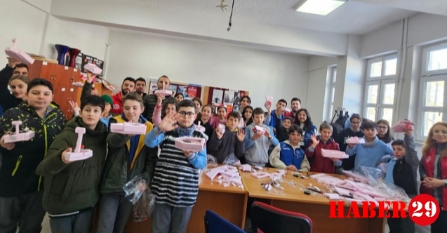 Köy okulunda teknoloji tasarımı yaptılar