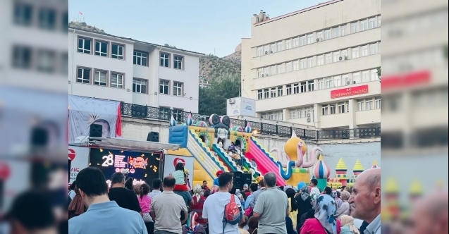 Gümüşhane’de 28. Uluslararası Kuşburnu-Pestil Şenliği Çocuk Temasıyla Başladı