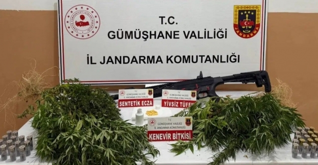 Gümüşhane’de kaçak alkol, kenevir ve ruhsatsız silah ele geçirildi