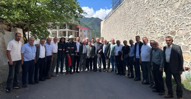 Kürtün’de muhtarlara yönelik yangın eğitimi ve tatbikatı düzenlendi