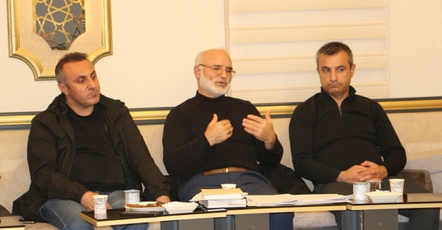 "Klasik Metin Okumaları ve Üniversite-Şehir Buluşmaları" programının bu haftaki konuğu Gümüşhane Müftüsü  Dr. Hayri Erenay oldu